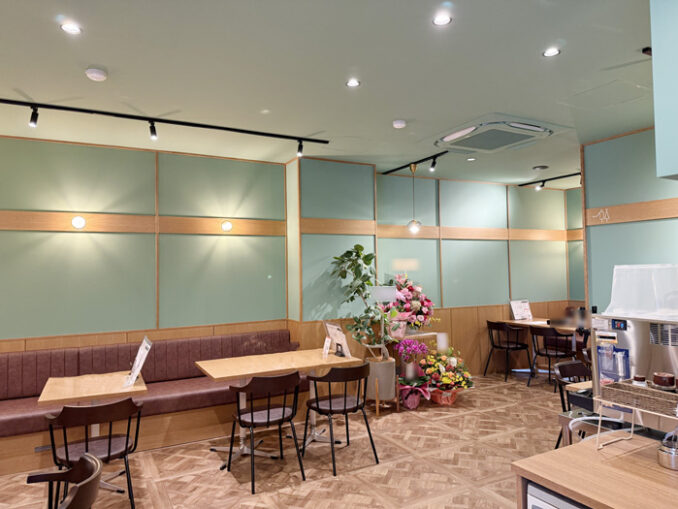 「喫茶クレタケ」店内（１階）の画像