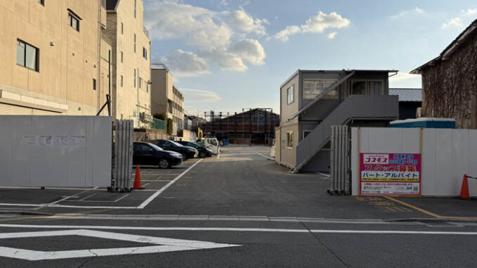 建設中の「ドラッグストアコスモス 伏見新町店」の画像