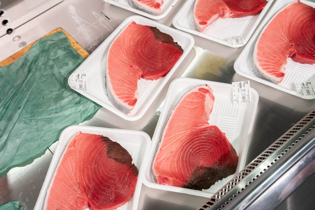 「umiya マルヤマ水産」美しいマグロの画像